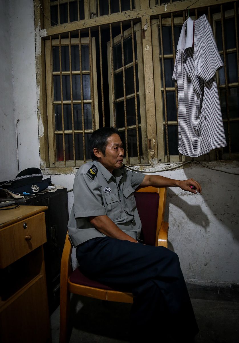 分析保安公司人员流动量大