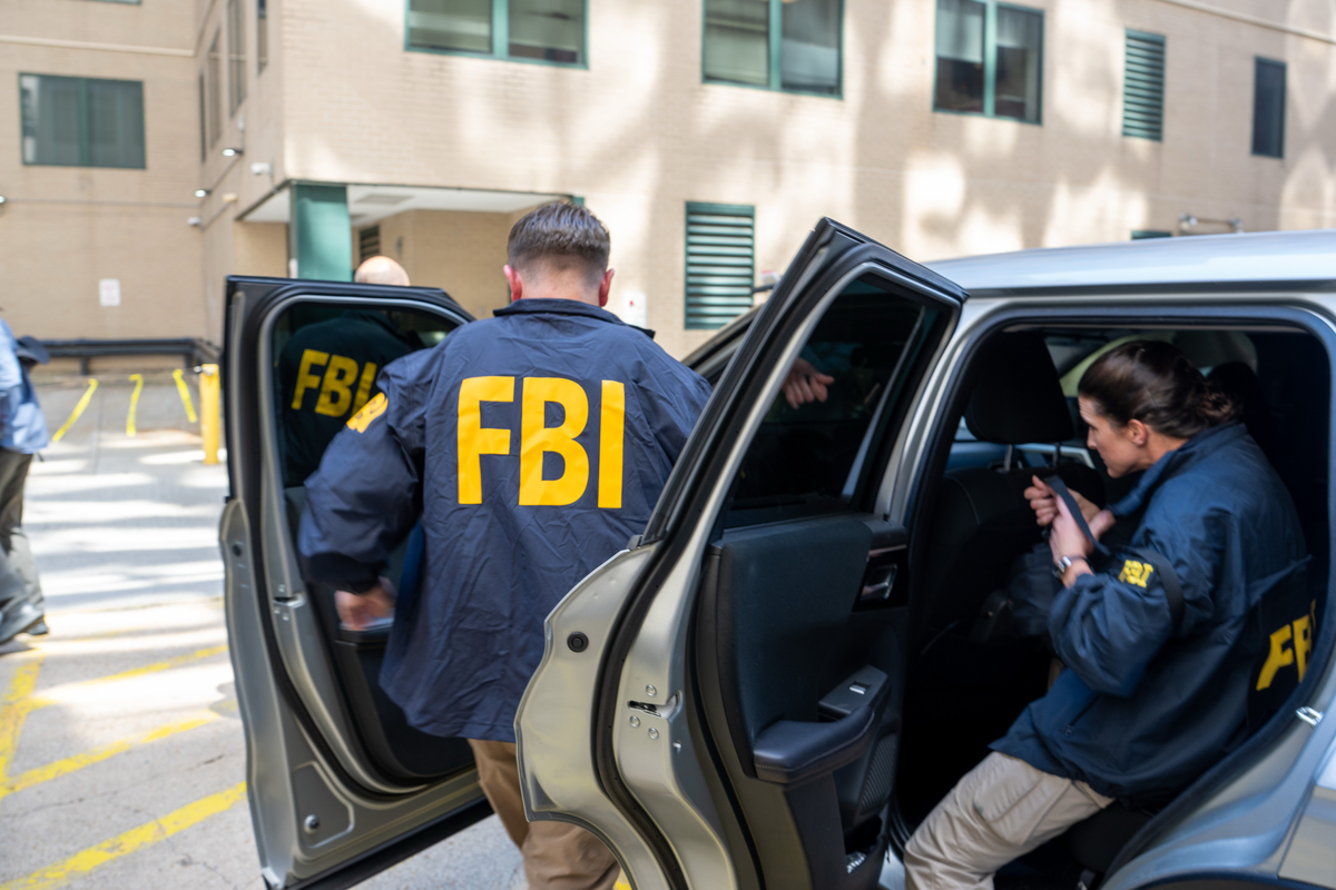 Ang认罪后将面临判决：最高5年监禁，有权撤回认罪协议