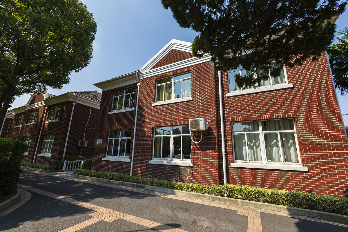 上海市医药学校3+2五年制大专分数线