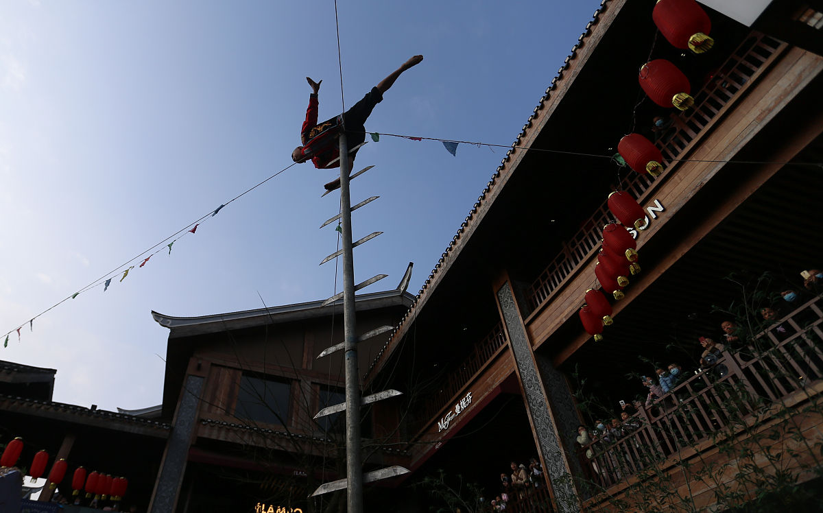 贵阳女生读中专什么专业好？2022热门专业推荐