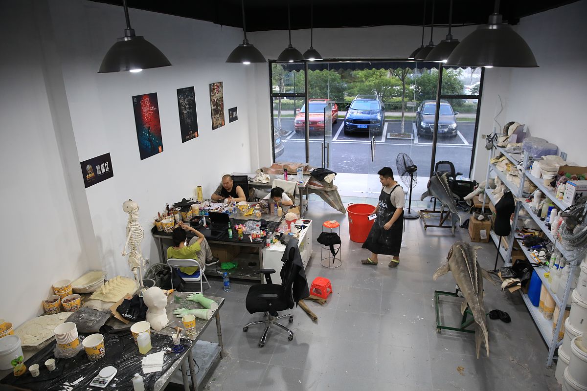 给我起10个 基于个人工作室的名字 不带商业性质