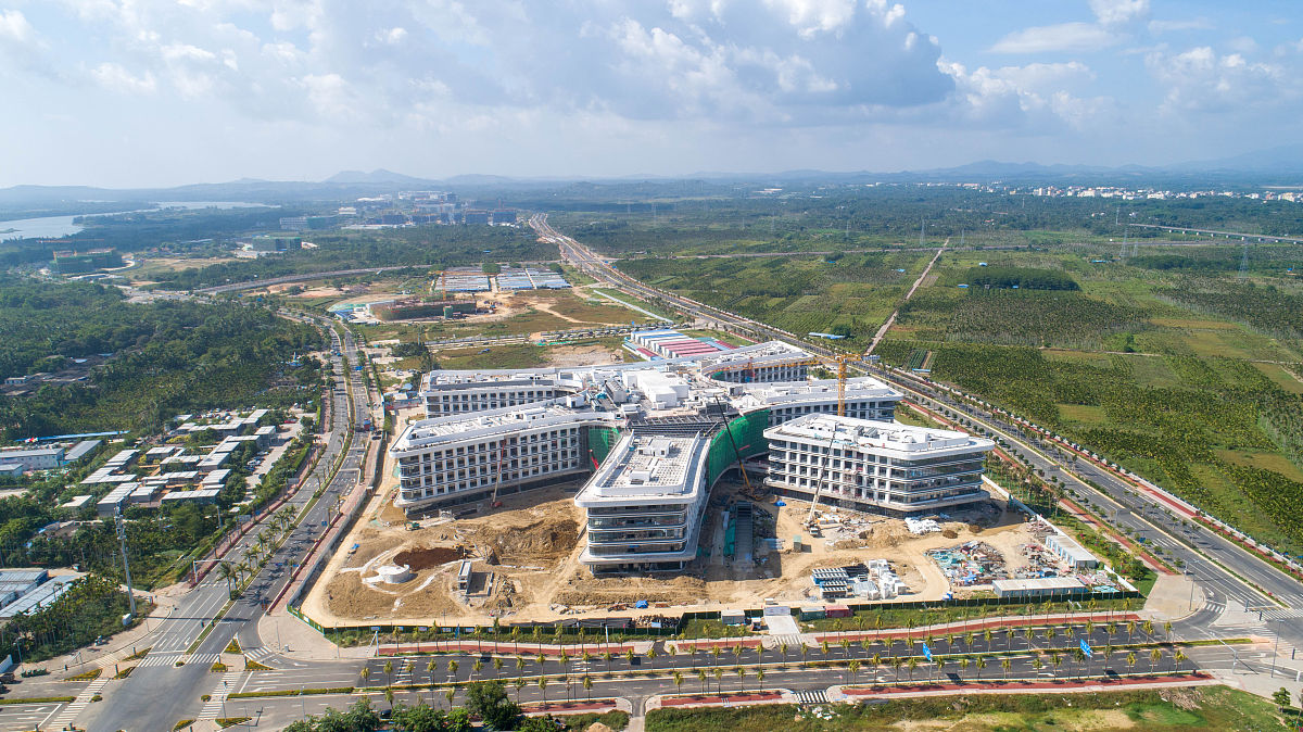 清镇职教城：贵州省重点职业教育基地