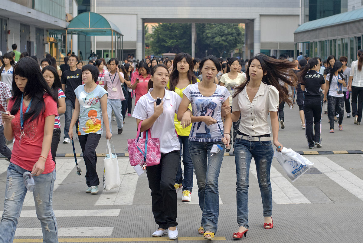 女生到保定技校学什么比较挣钱