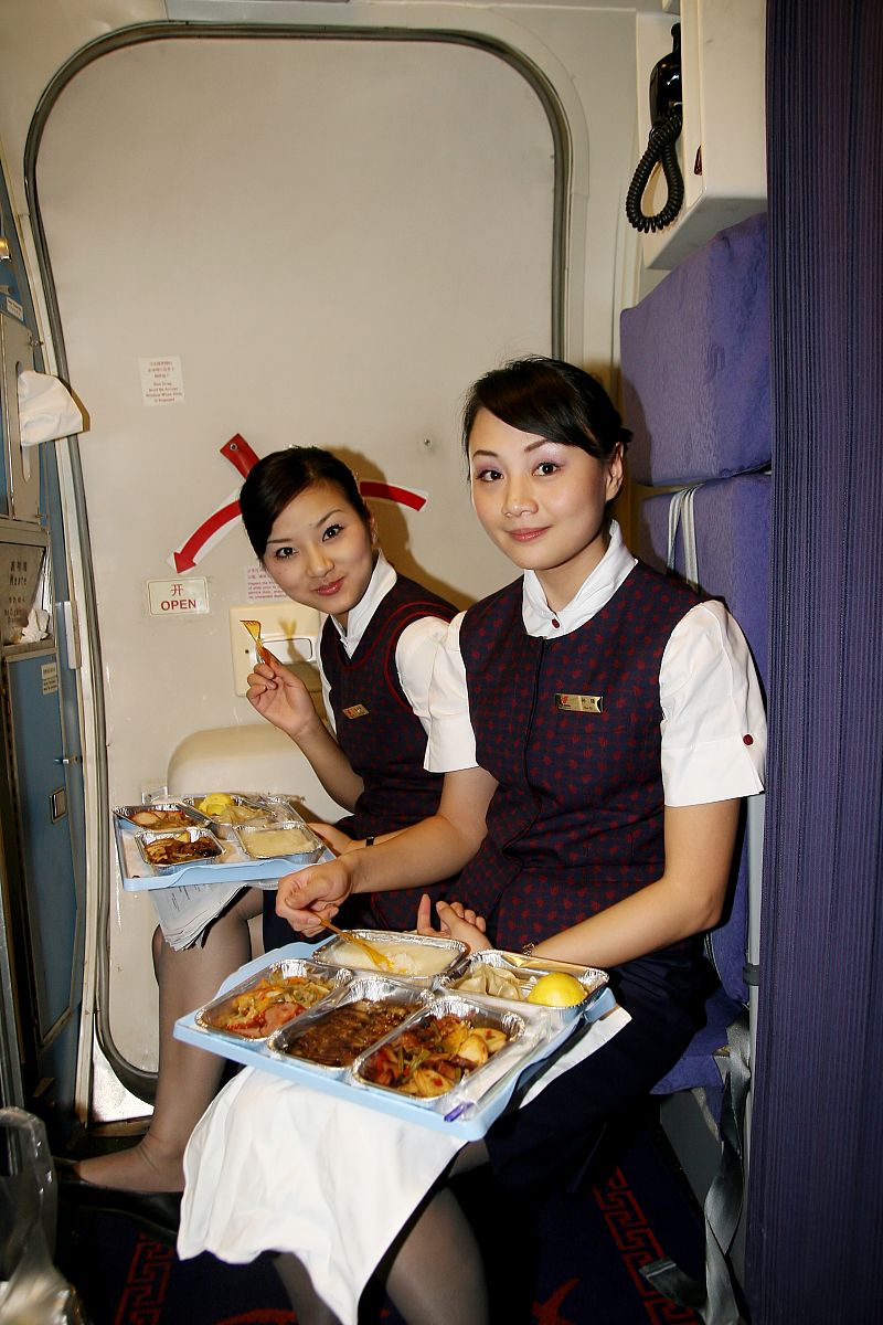 空中小姐饮食习惯：健康与工作平衡