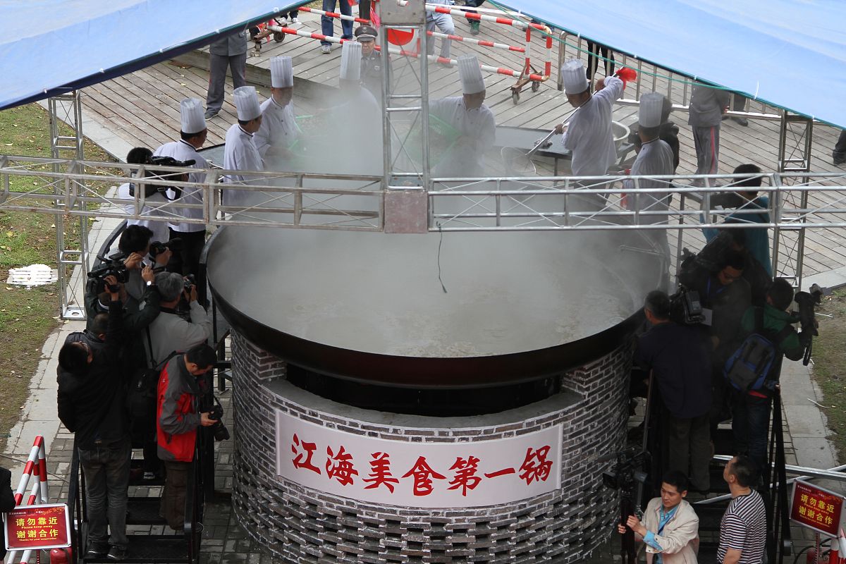 决战五一，我市旅游部门工作取得圆满成功