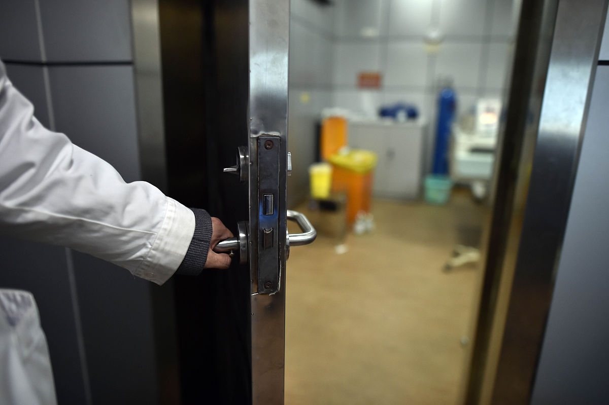 公共场所门锁损坏更换理由：安全、财产、秩序、形象、体验