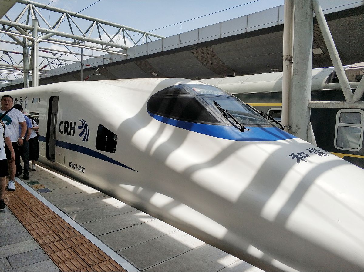 CRH380A/AL型动车组给水卫生系统详解