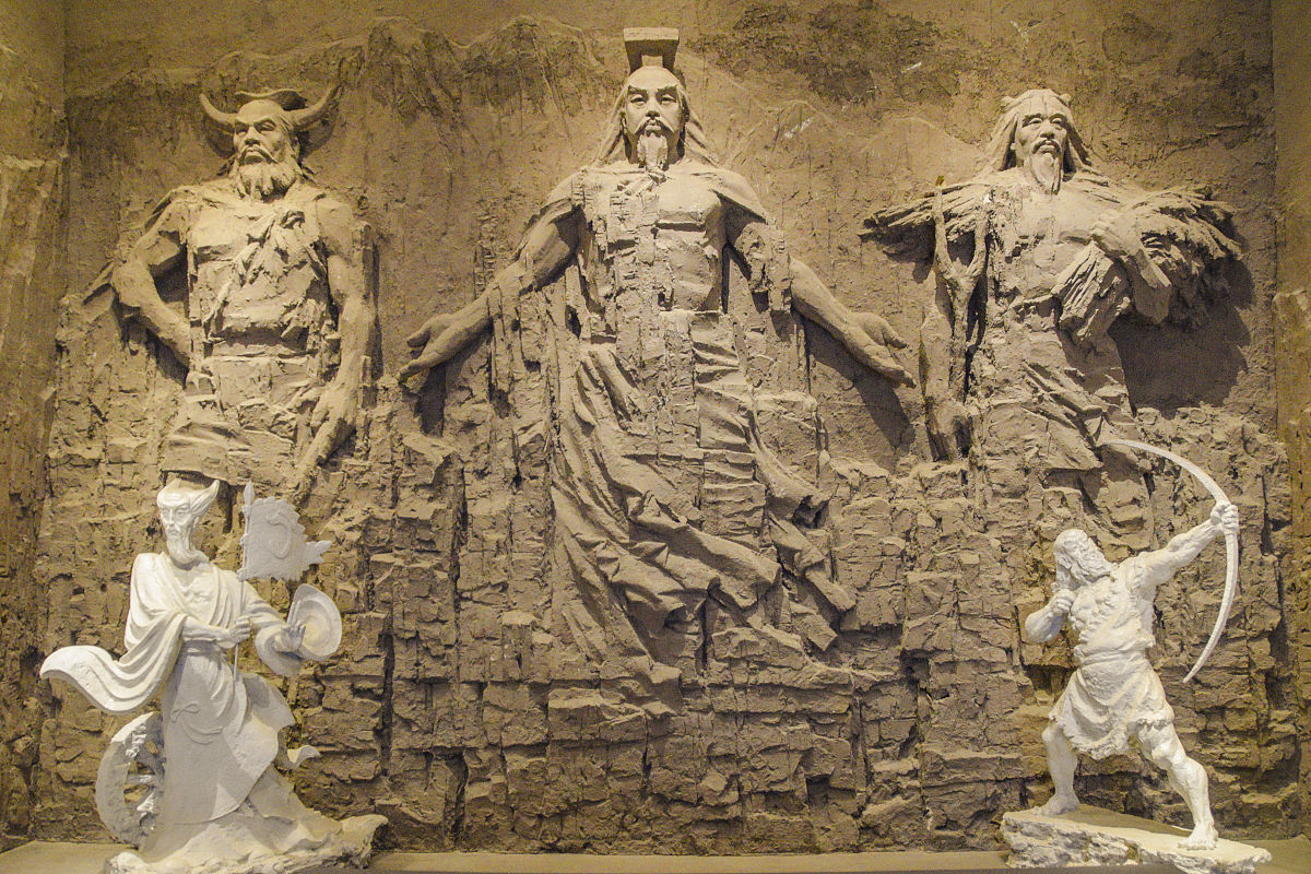 古代的炎帝是属于什么民族 他们有经验的后代吗？听说被汉人的民族灭掉了。