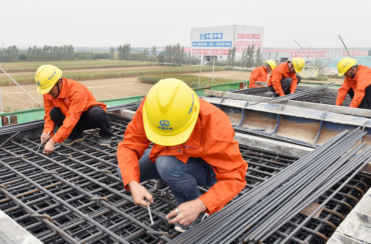 山东2023年上铁路学校学什么专业好就业前景广