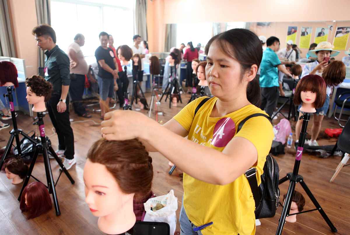 广西城市职业大学数控技术专业就业前景：广阔发展空间和多元选择