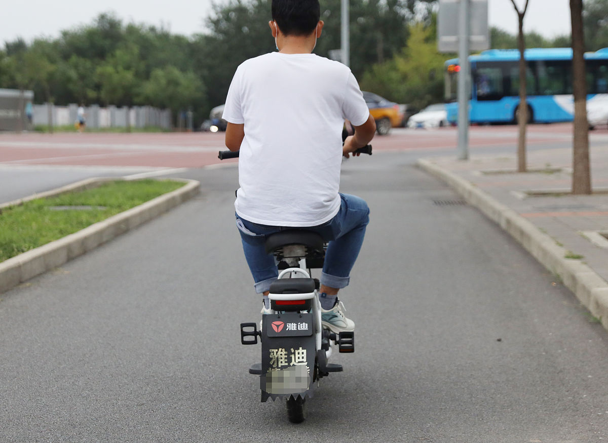 电动车平衡技巧：从新手到高手，教练教你稳稳骑行