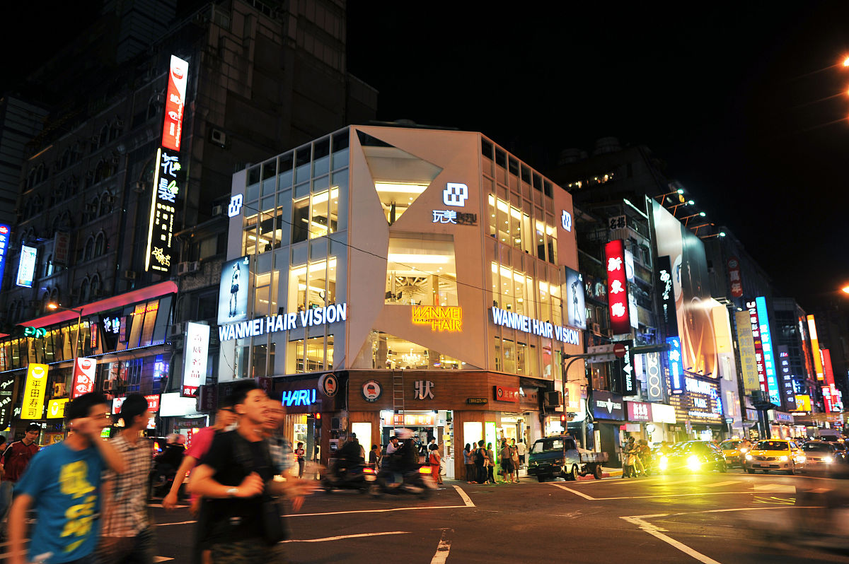 凯恩斯经济学 vs 哈耶克经济学：哲学思想对比与分析