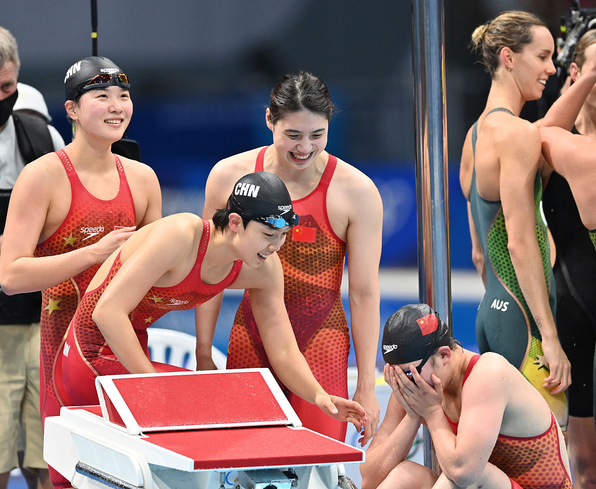 2021年7月29日,日本,2020东京奥运会女子4x200米自由泳接力决赛及颁奖