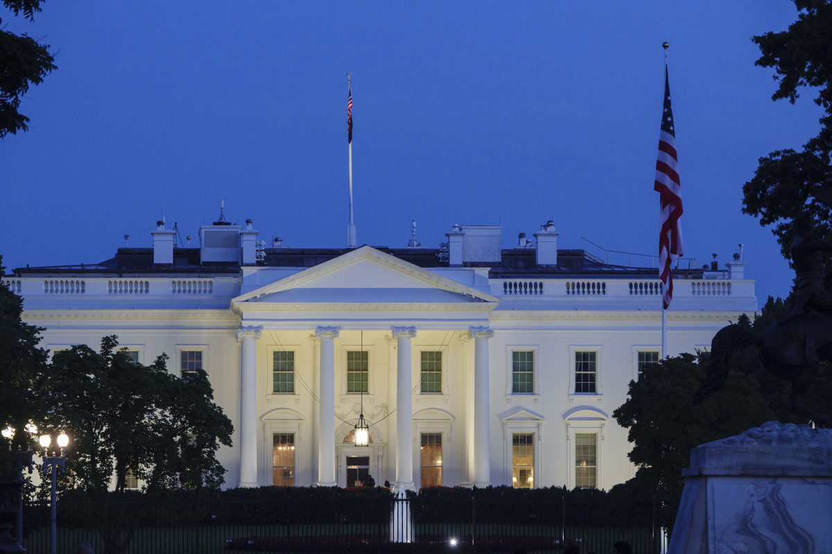 军事法庭总领事美国国际运通公司一位美国现代优秀作家中国现存规模最大、保存最完好的古代建筑群中小学衣食住行东西南北男女老少