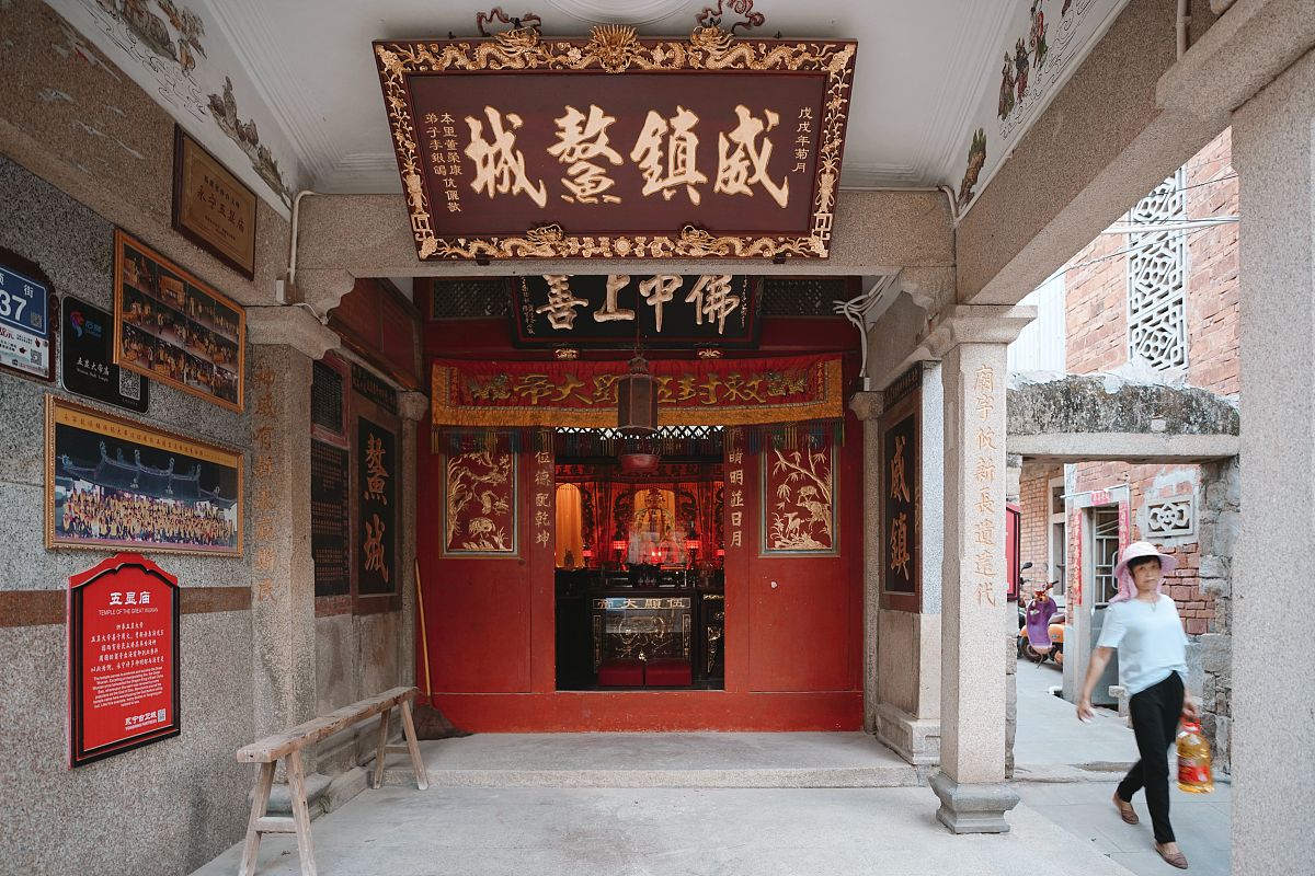 泉州求助热线指南：紧急情况如何快速获得帮助