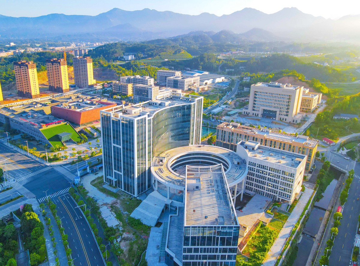 K县电子商务产业园：助力县域经济发展，实现多方共赢