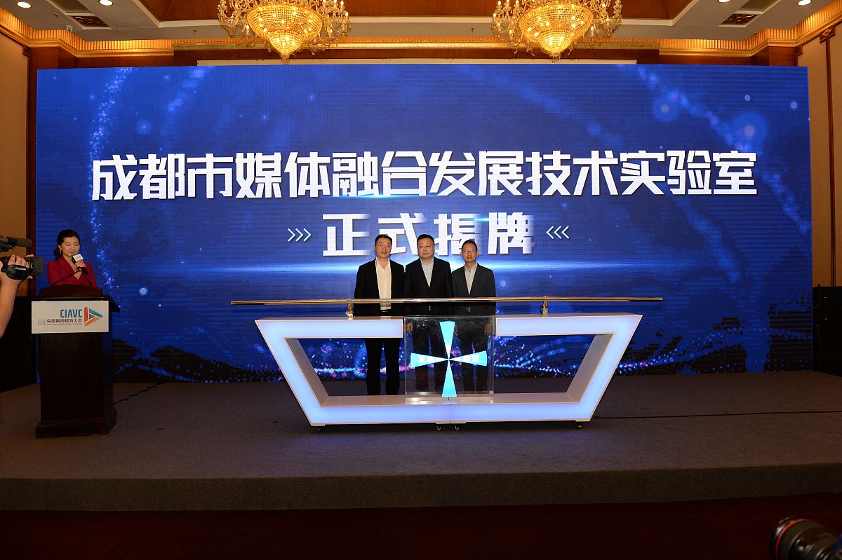 成都市卫生学校的师资力量和教学设备如何呢