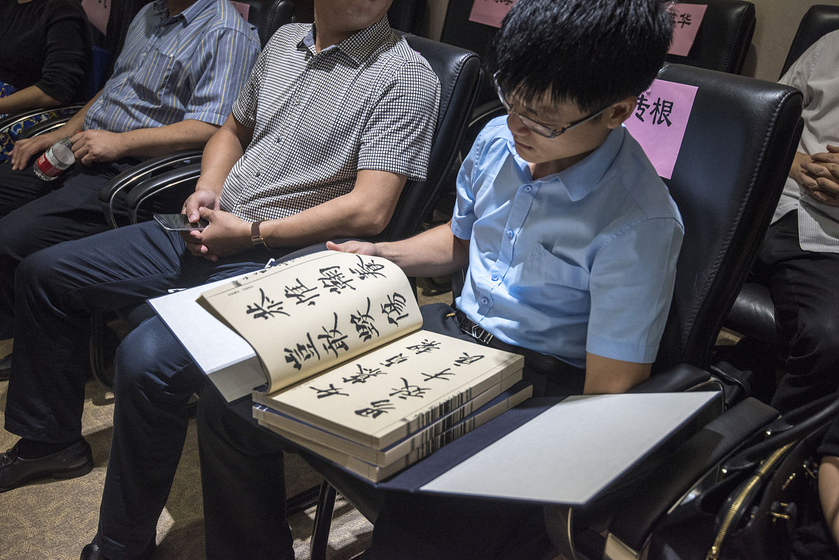 对外经济贸易大学行政管理专业：优势、劣势及发展方向