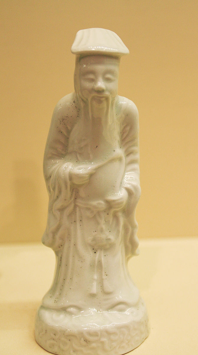 2012年12月06日,吕洞宾塑像,英国产,约1750年,维多利亚与艾伯特博物馆