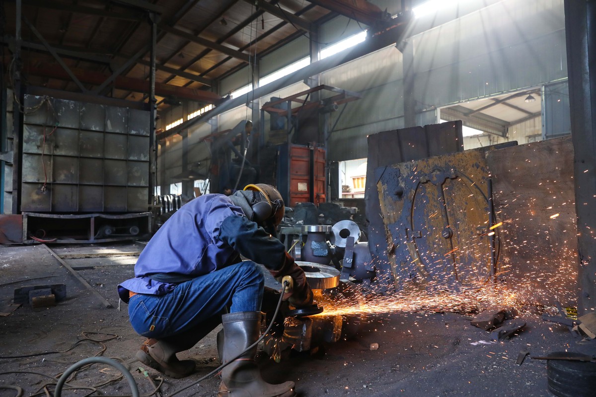 保定市华中技工学校焊接加工专业怎么样