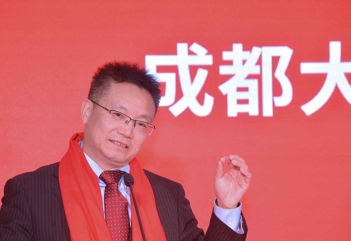成都幼师学校中小学教育专业前景怎么样？未来发展趋势分析