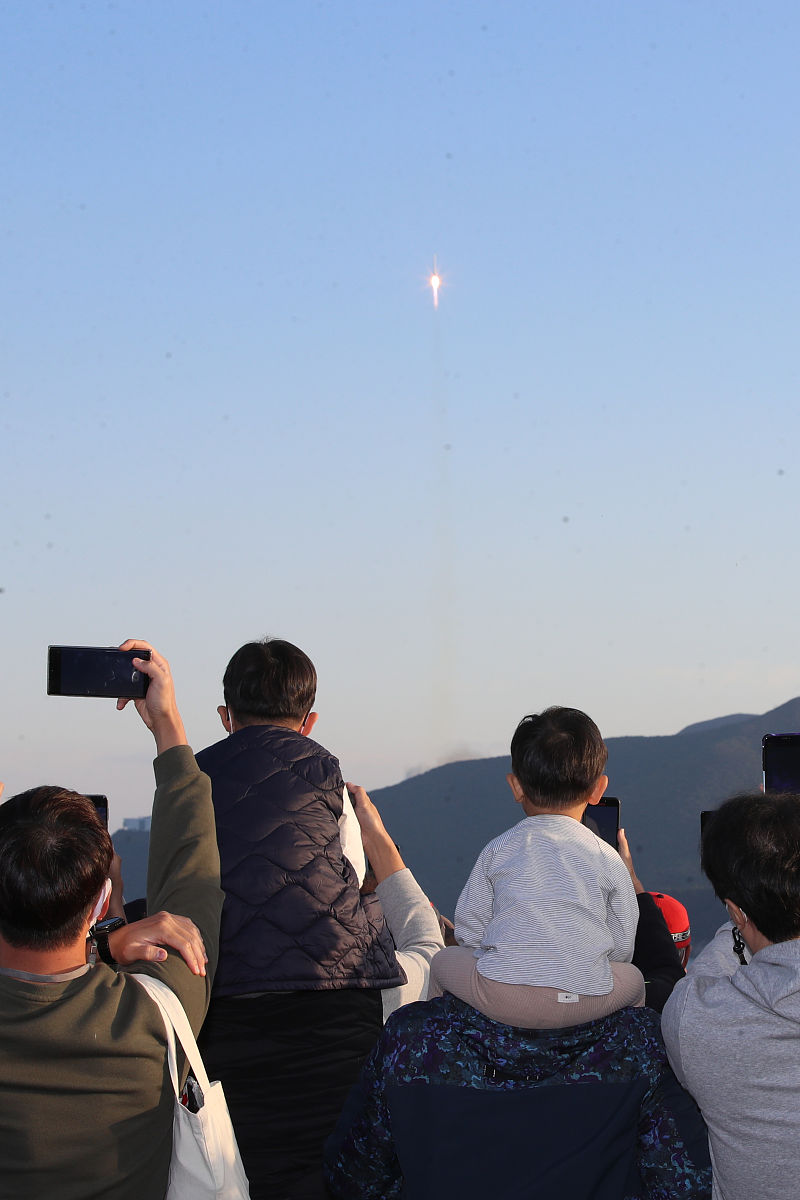当地时间2021年10月21日,韩国高兴郡,据韩联社报道, 韩国科学技术信息