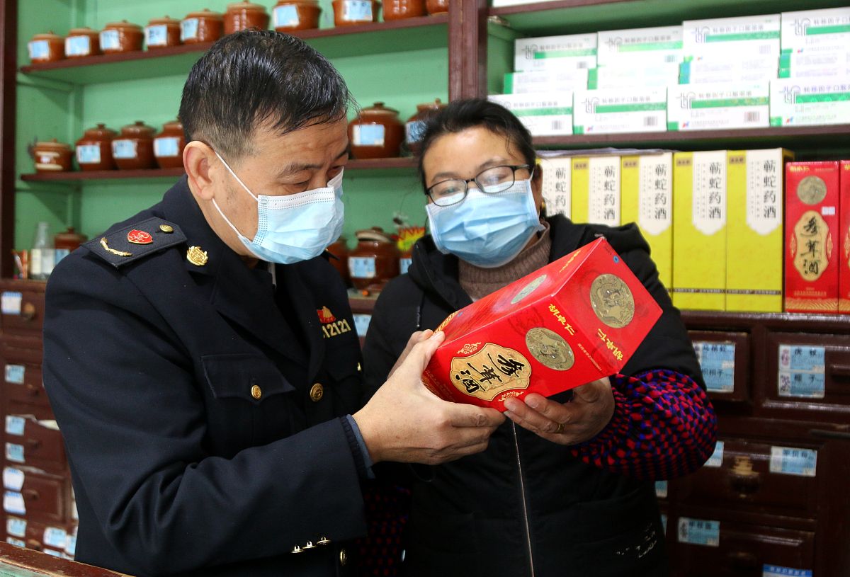 浙江医药高等专科学校药品质量与安全难学吗？找工作吗