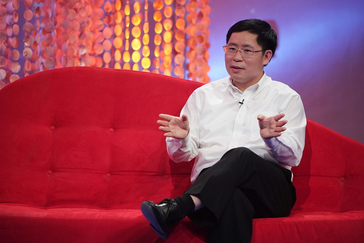 写一篇网络管理员兼董事长秘书工作总结