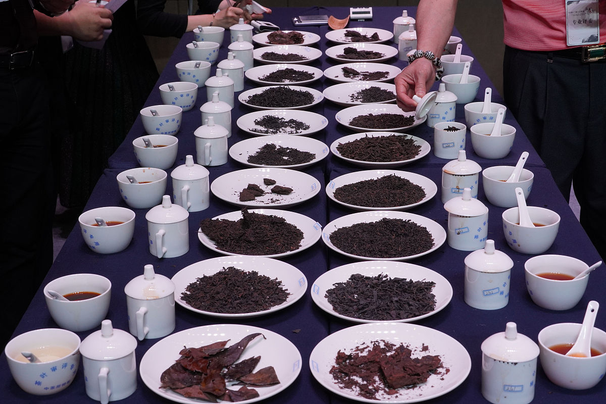 华莱壶香茯砖的制作方法是什么？