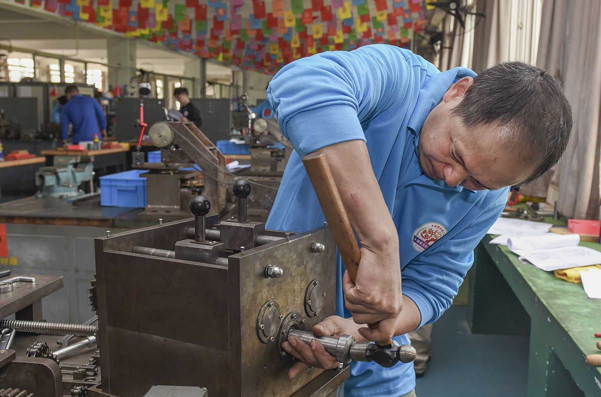 四川绵阳职业技术学校数控技术应用专业课程,就业方向