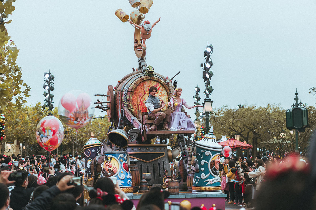 巴黎迪斯尼乐园员工毁了一次求婚