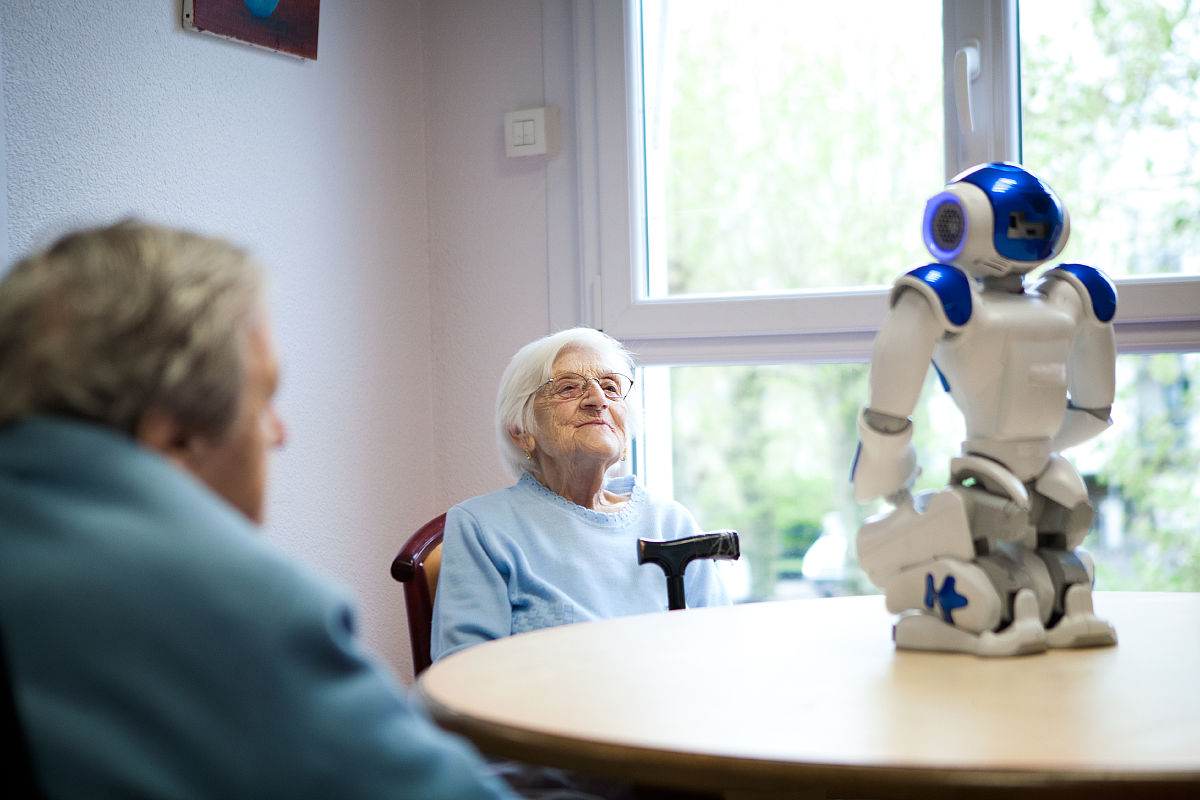 你这个老人是什么标准