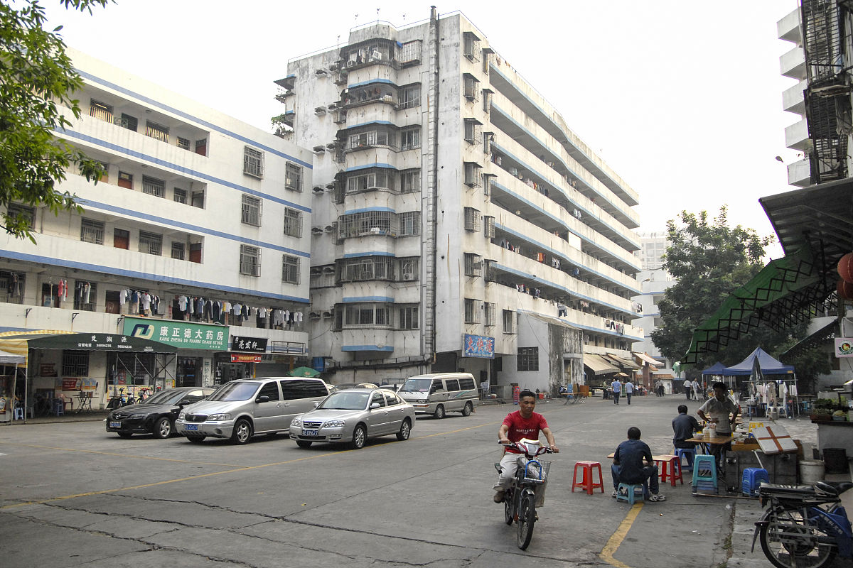 重庆南丁卫校地址