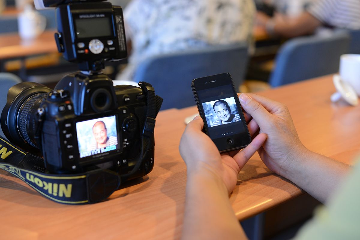 尼康s6150和苹果13pm那个拍视频好