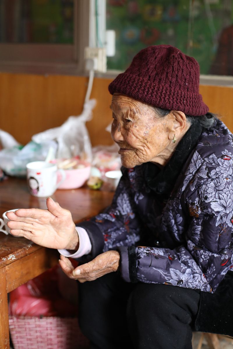 奶奶的手：会心之乐的源泉