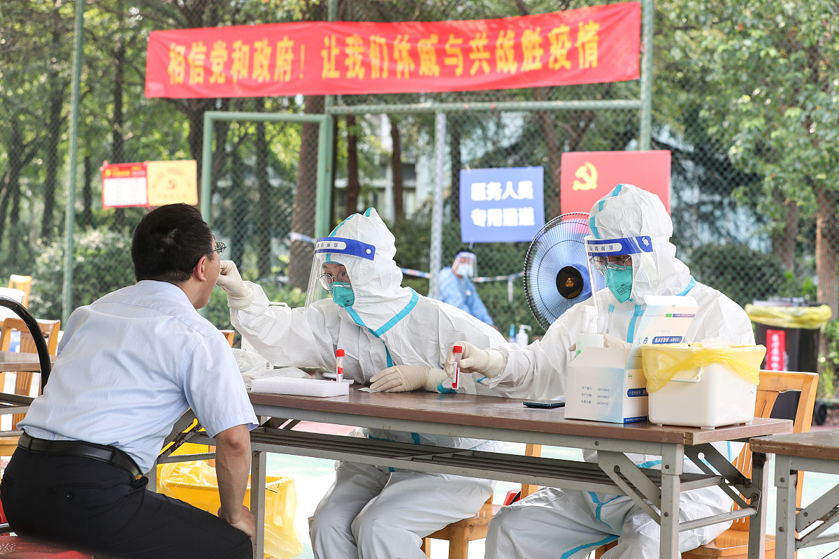 你是中国农业大学食品学院教授如何对构建的食品专业卓越人才培养体系进行实践应用与效果分析字数不少于500字