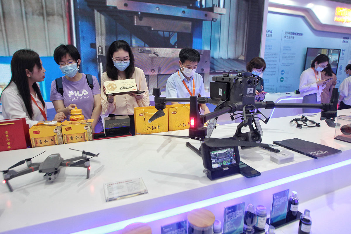 许昌人工智能学校无人机应用专业2021年招生简章