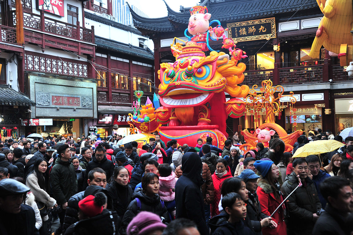 请对论文的小节内容21 MX小学项目概况 213 XC小学项目安全管理评价结果进行写作保证其内容合理性尽可能增加表格统计不要乱写：