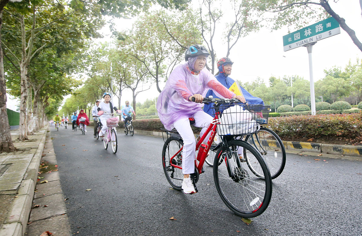 从校到家，化减为加：让回家的路更环保、更健康、更有意义