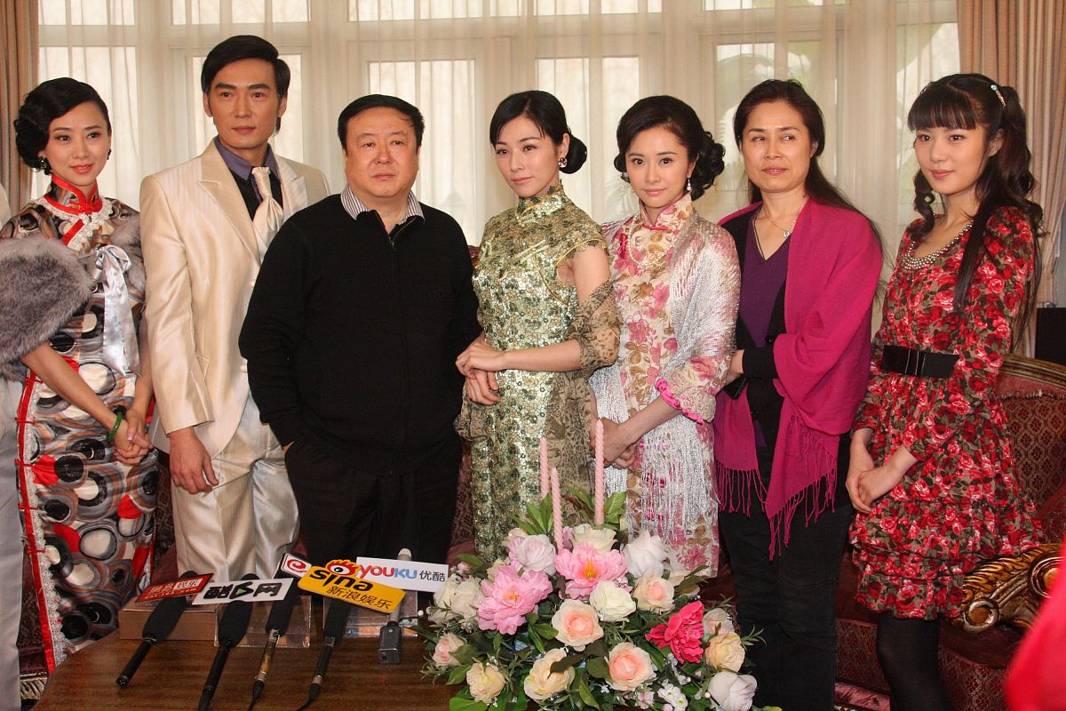 刘銮雄好友罗兆辉 瞄准港姐冠军袁咏仪