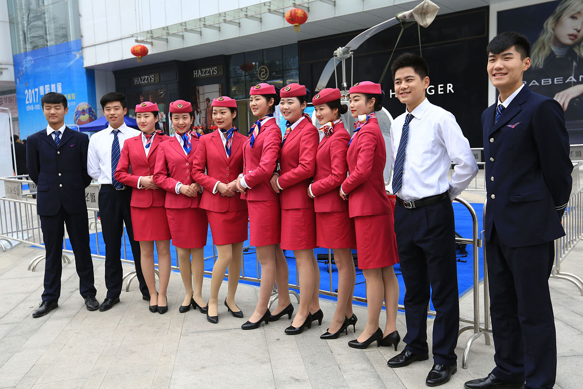 万博科技职业汽车学院药剂专业好吗