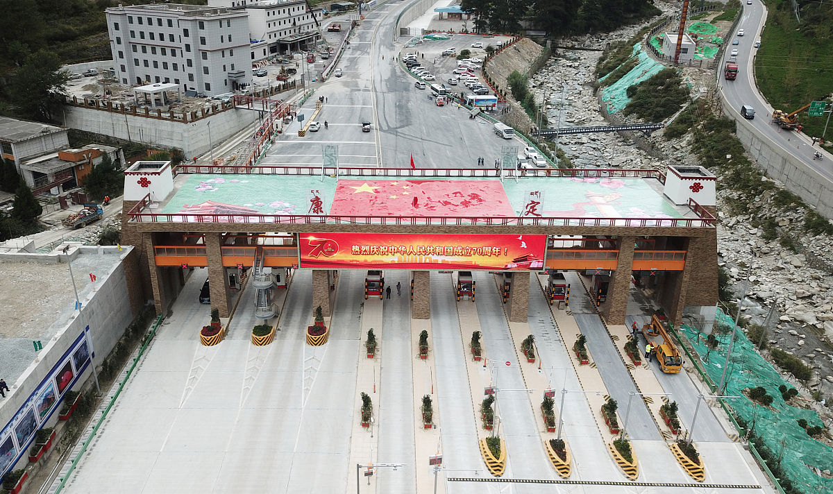 文章内容是康定建筑资质三级升二级流程内容生动