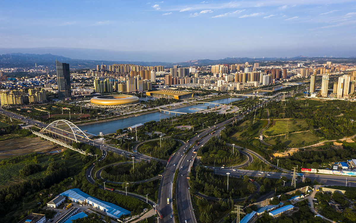 数字经济推动城市发展路径探究：以三门峡市为例
