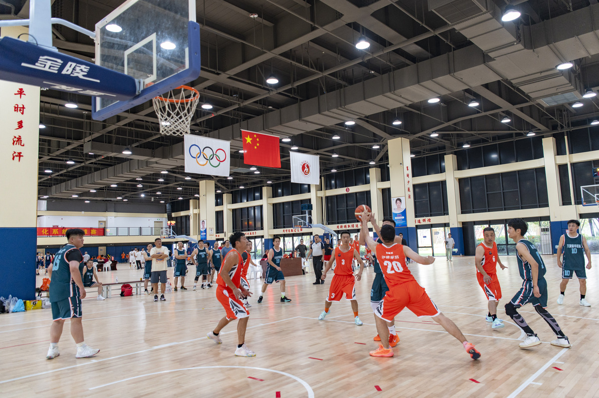 上海体育学院附属竞技体育学校招生简章 - 培养你的体育梦想