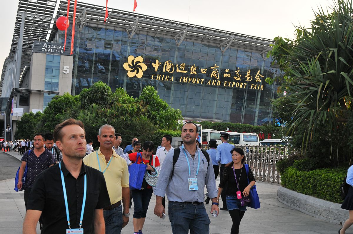Hong Kong Sportswear Investors in Guangdong: Challenges & Opportunities