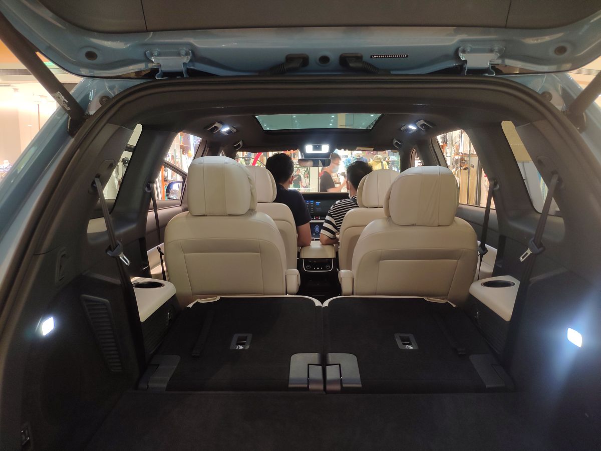 MPV：多用途车，满足您的各种出行需求