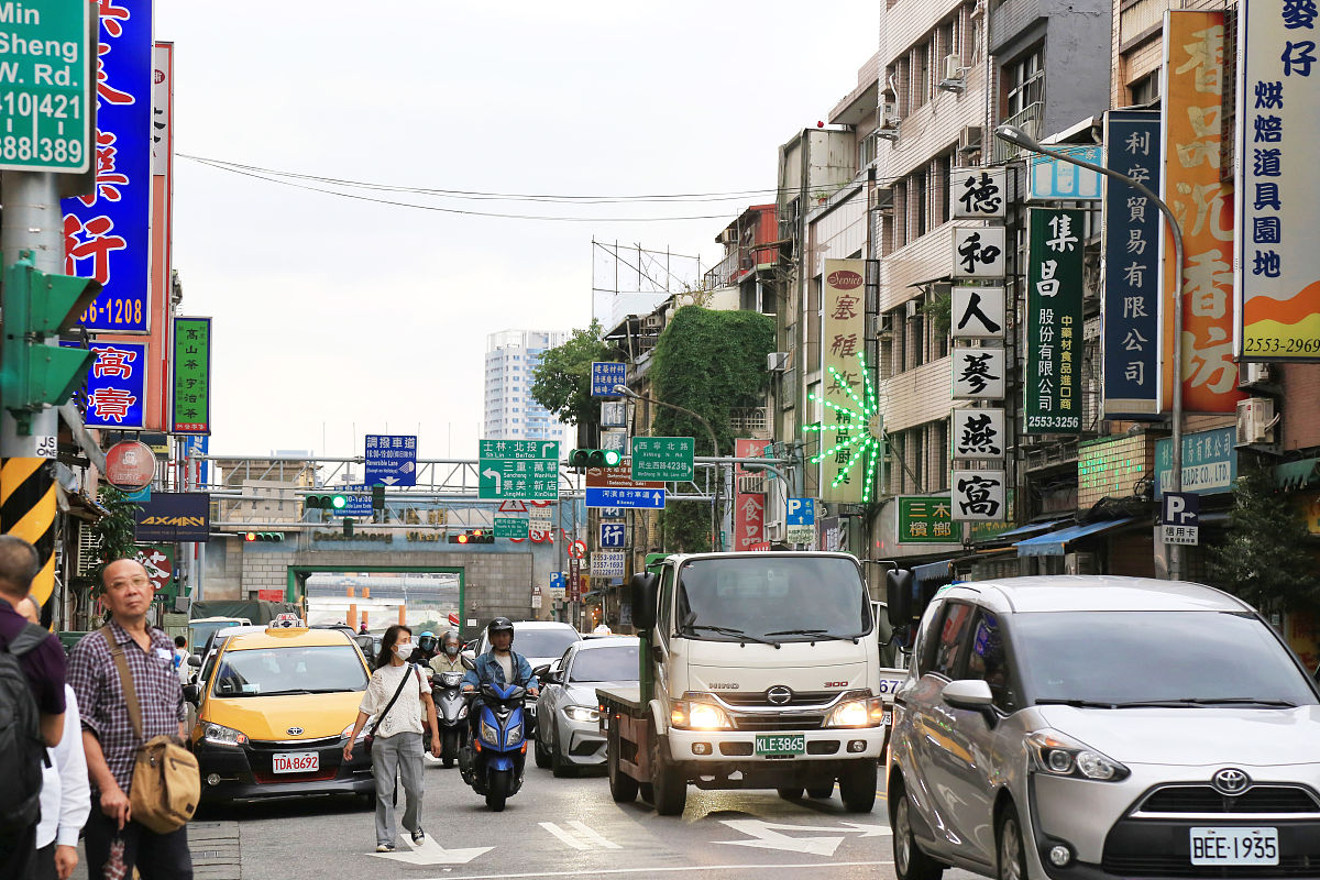 台湾战略地位：地理、军事、经济和政治意义