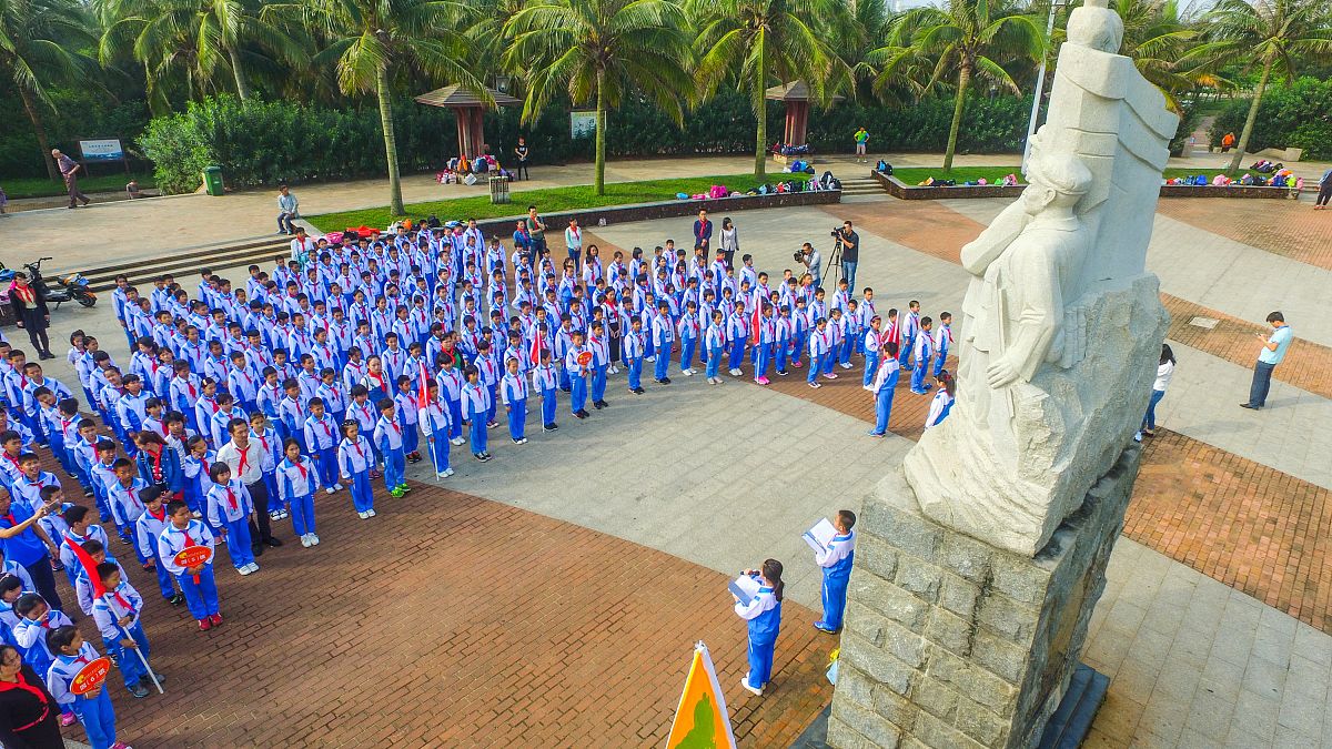 学校心理班会助力学生心理健康提升