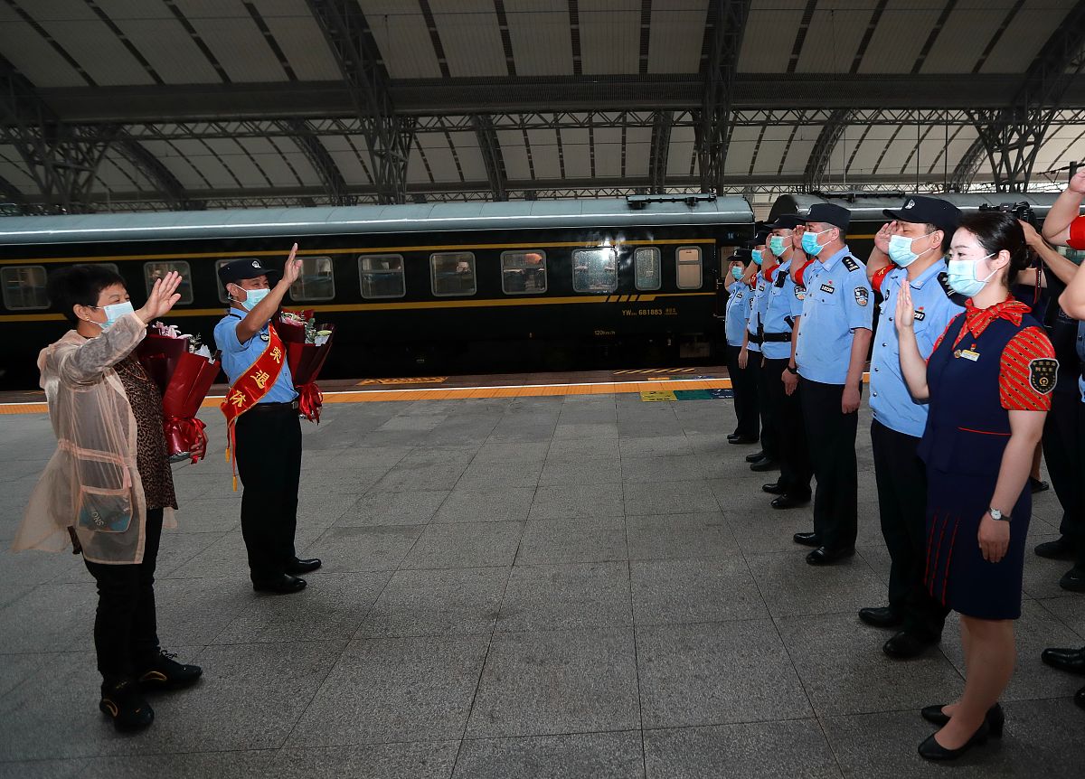 成都铁路学校的铁路专业基础如何