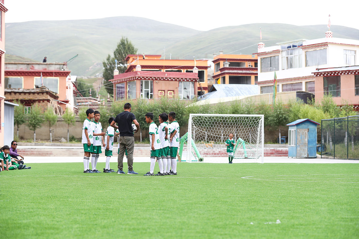 四川省藏文学校招生介绍2019